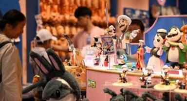 熱熱鬧鬧逛巴扎